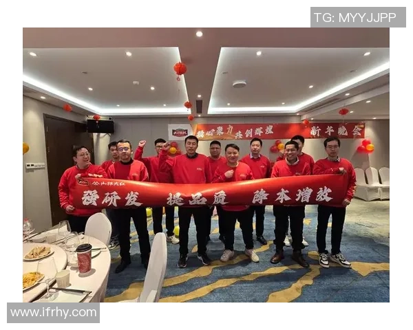 以团队协作为核心推动力探索创新发展模式与成功实践